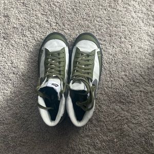 Size 9.5 in mens Nike By You Blazers